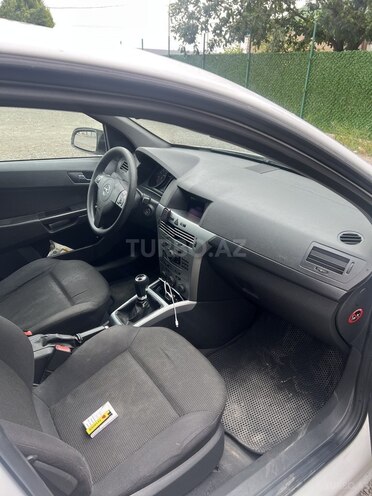 Opel Astra-7