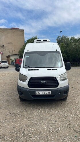 Ford Transit-1