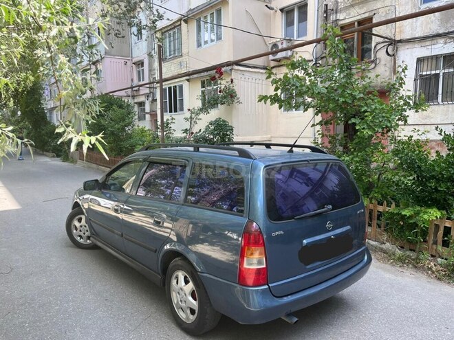 Opel Astra-2