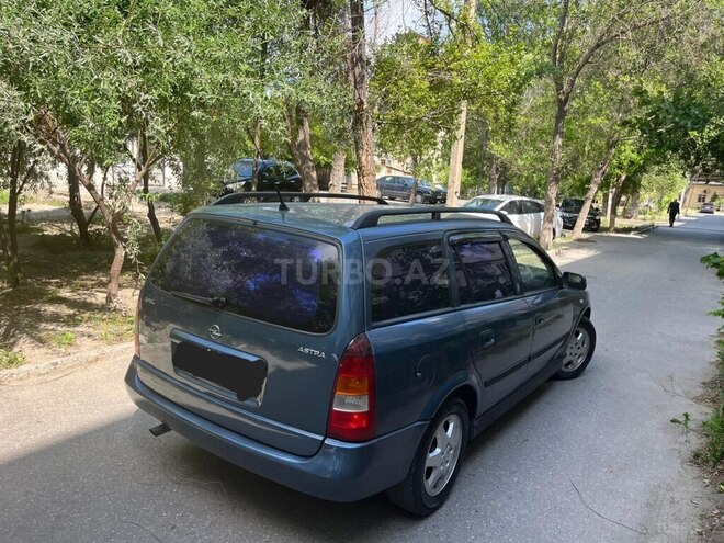 Opel Astra-4