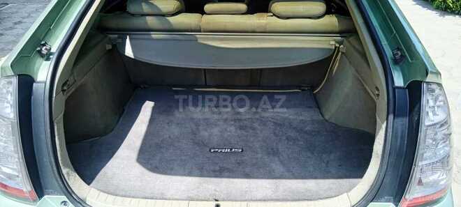 Toyota Prius-7
