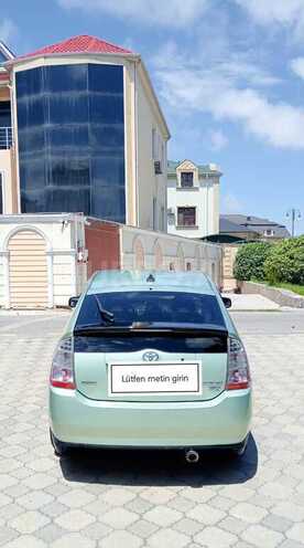 Toyota Prius-14