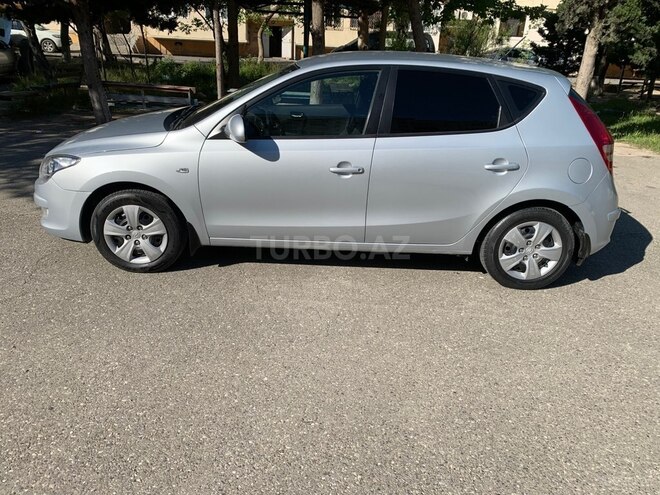 Hyundai i30-3