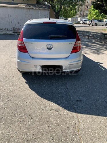 Hyundai i30-2