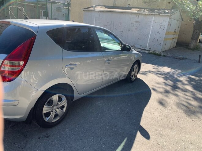 Hyundai i30-7