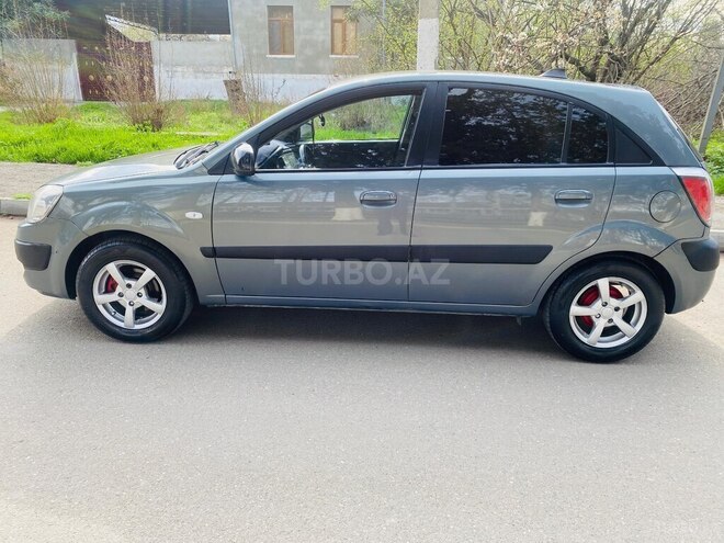 Kia Rio-3