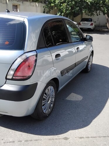 Kia Rio-9