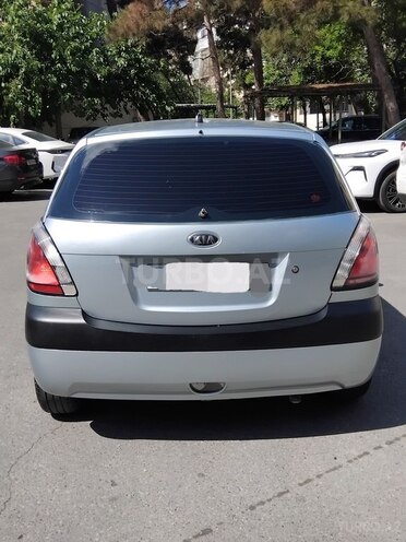 Kia Rio-2