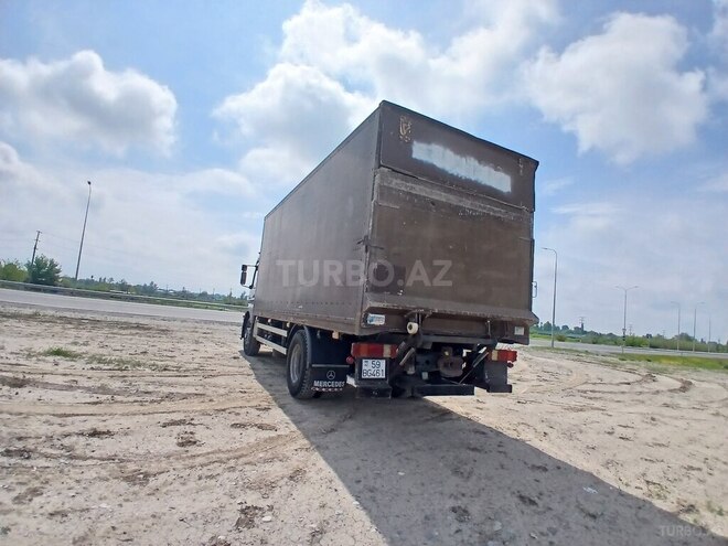 Mercedes Atego 1828-5