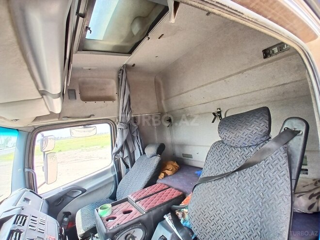 Mercedes Atego 1828-10