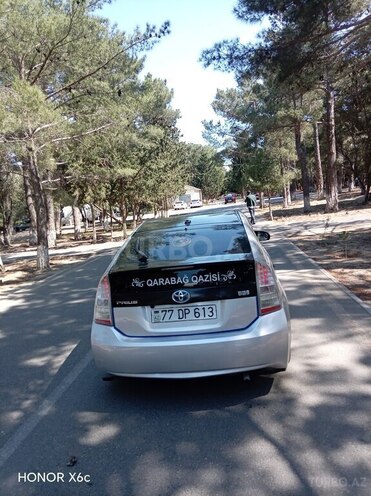 Toyota Prius-18