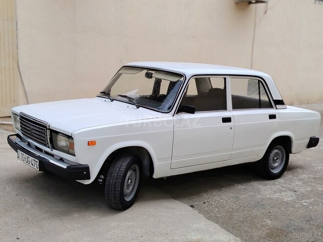 LADA (VAZ) 2107-5