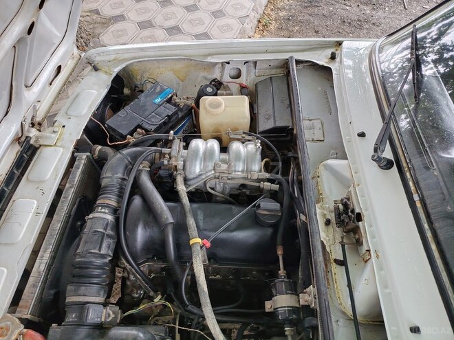 LADA (VAZ) 2107-20