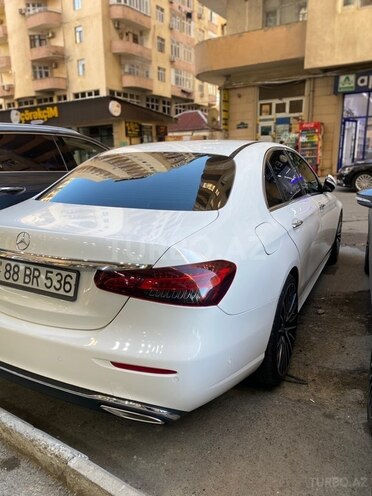 Mercedes E 350-17