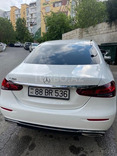 Mercedes E 350-13