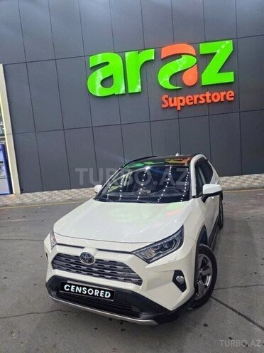 Toyota RAV4-1