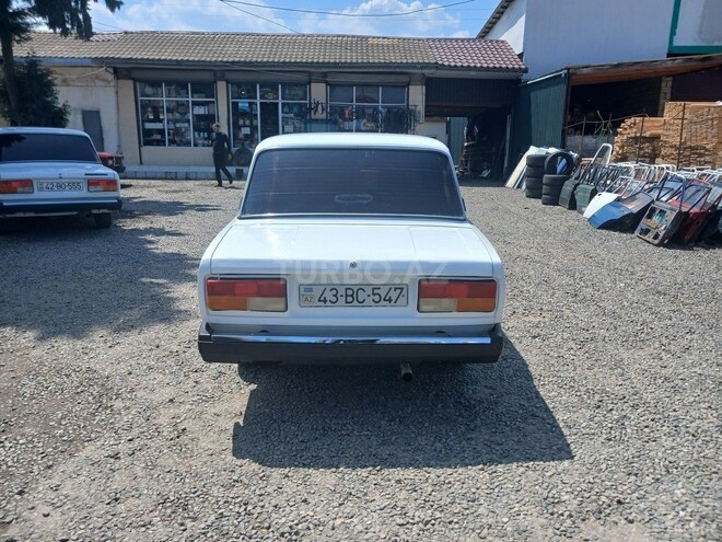 LADA (VAZ) 2107-6