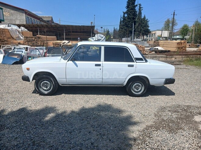 LADA (VAZ) 2107-3
