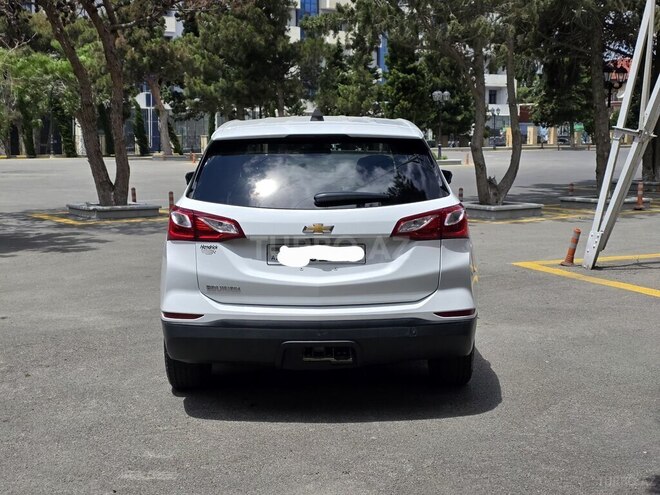 Chevrolet Equinox-5