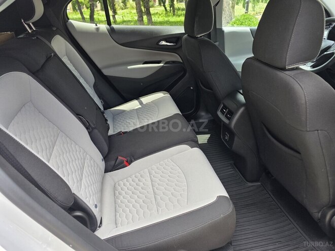 Chevrolet Equinox-9