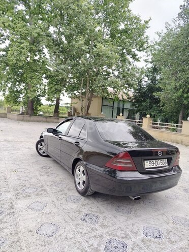 Mercedes C 200-8