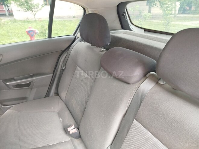 Opel Astra-2