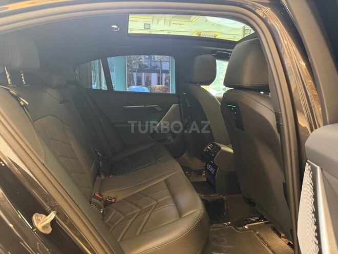 BMW 520-13