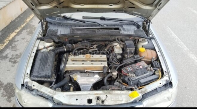 Opel Vectra-7