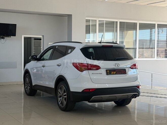 Hyundai Santa Fe-8