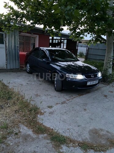 Opel Vectra-7