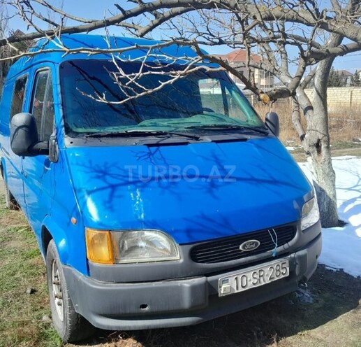 Ford Transit-1