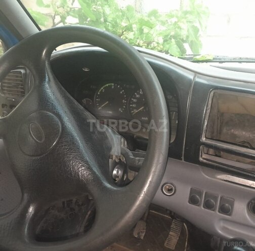 Ford Transit-6