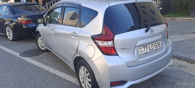 Nissan Note-7