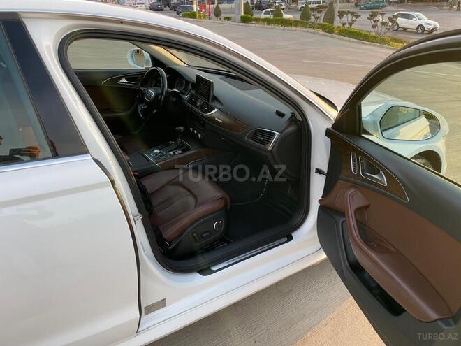 Audi A6-6