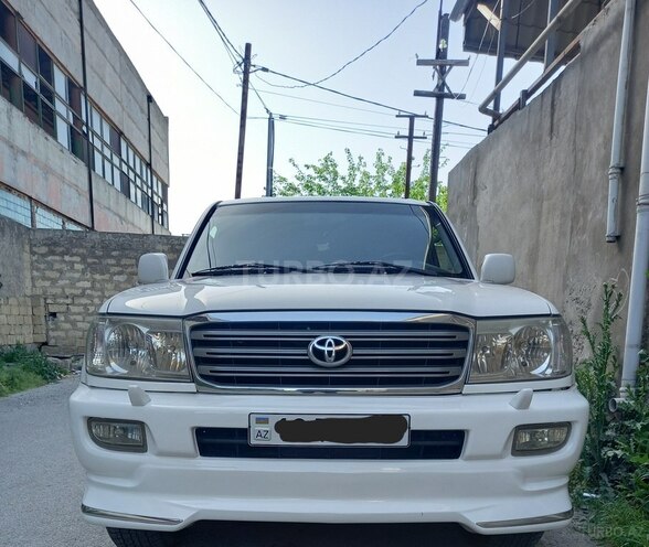 Toyota Land Cruiser-3