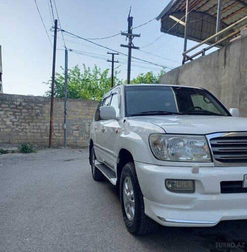 Toyota Land Cruiser-2