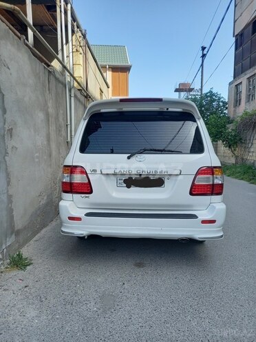 Toyota Land Cruiser-16