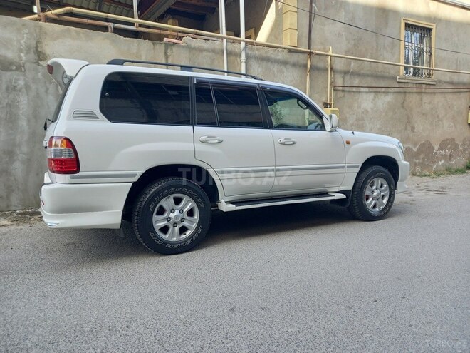 Toyota Land Cruiser-8