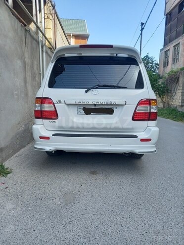 Toyota Land Cruiser-17