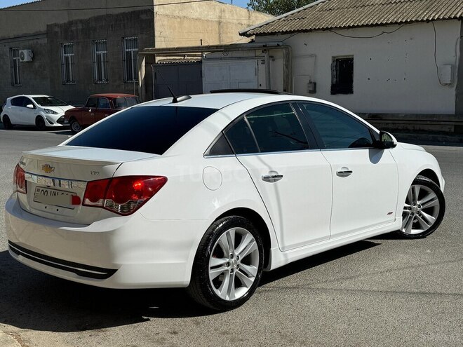 Chevrolet Cruze-2