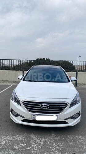 Hyundai Sonata-1