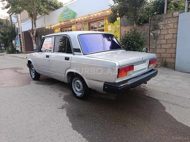 LADA (VAZ) 2107-4