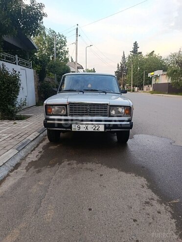 LADA (VAZ) 2107-1