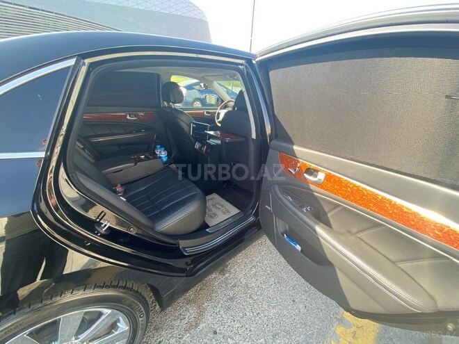 Hyundai Equus-7