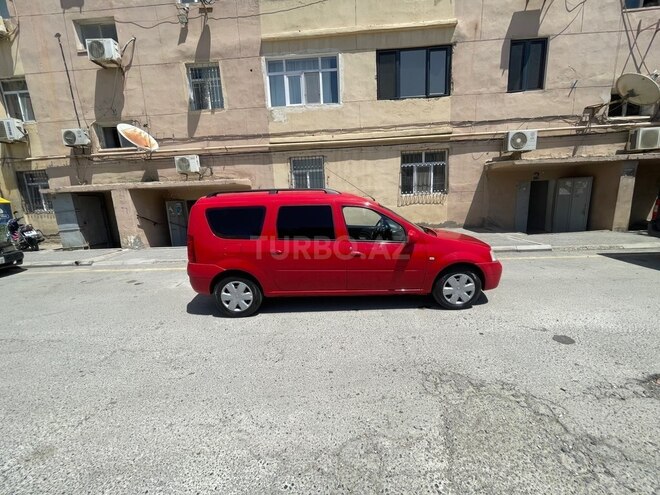 Dacia Logan-4