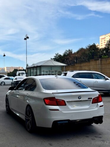 BMW 528-9