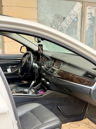 BMW 528-17