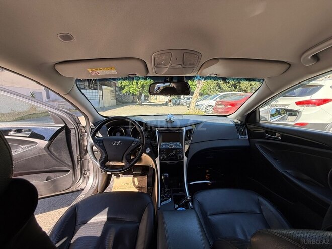 Hyundai Sonata-8