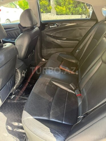 Hyundai Sonata-7