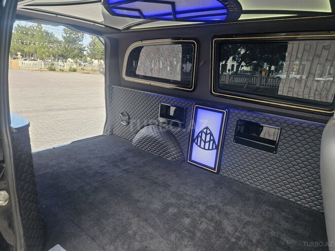 Mercedes Vito-9
